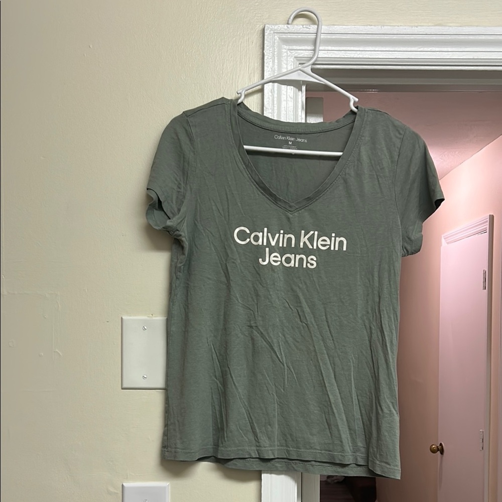 Calvin Klein Jeans Women's Green V-Neck Top